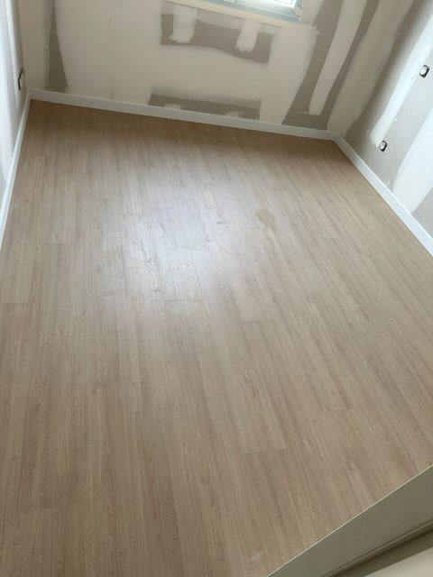 Pose de parquet stratifié à Florange - Photo 4